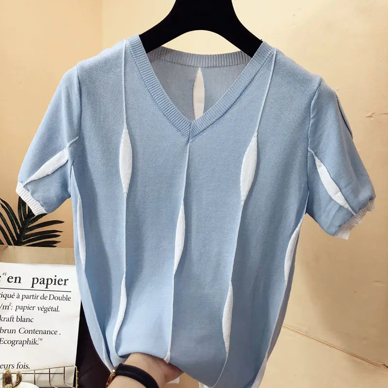 Casual Contrast Color Knit T-Shirt – V-Neck, Short Sleeve, Loose Fit