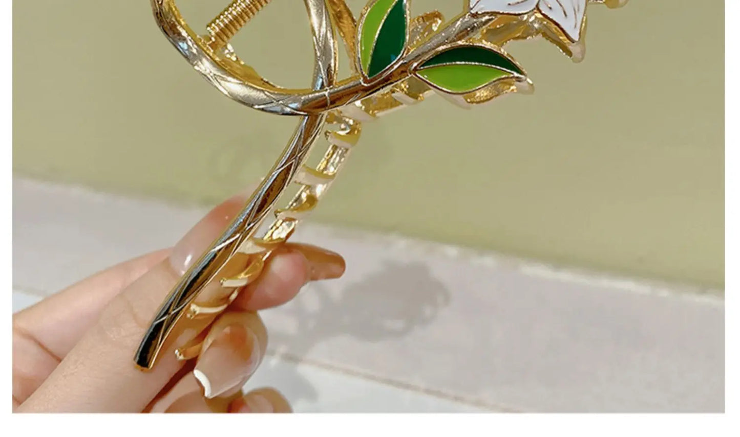 Elegant Gold Flower Metal Hair Claw - Women’s Barrette & Ponytail Clip