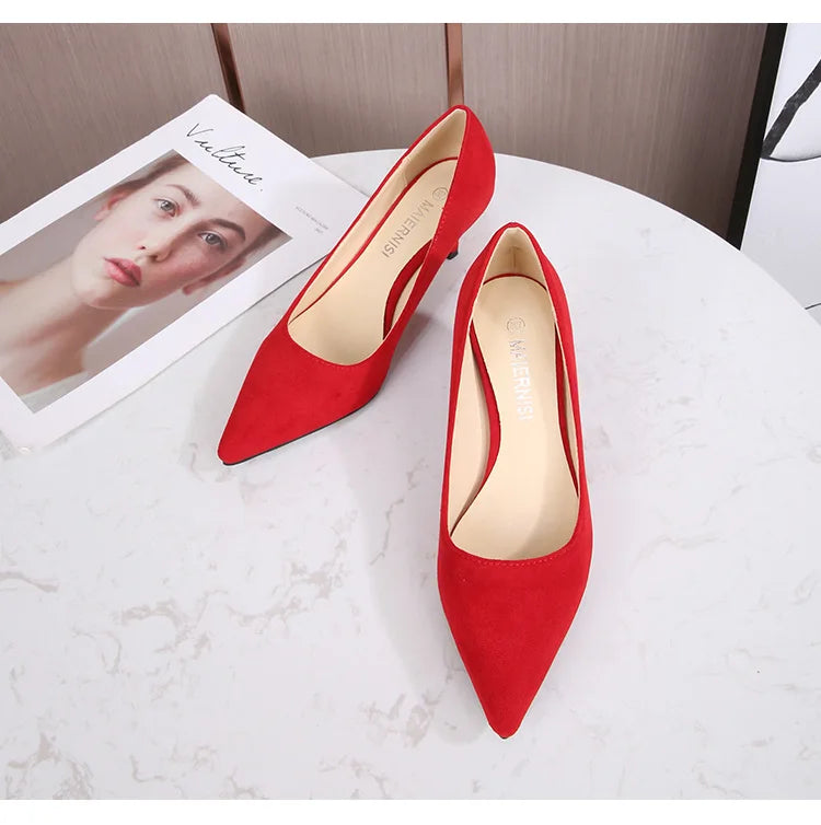 Low Heel Pumps - Women's Pointed Toe Kitten Heels