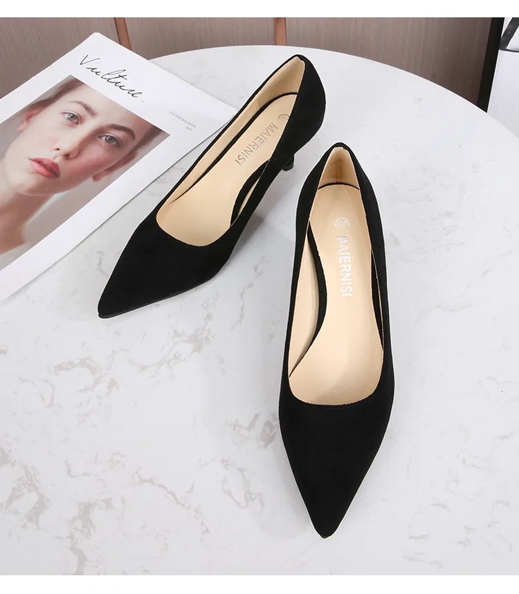 Low Heel Pumps - Women's Pointed Toe Kitten Heels