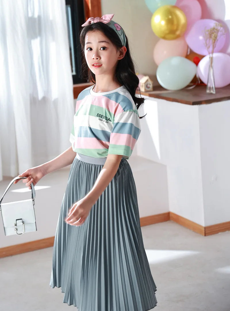 Girls' Elegant White Pleated Long Skirt