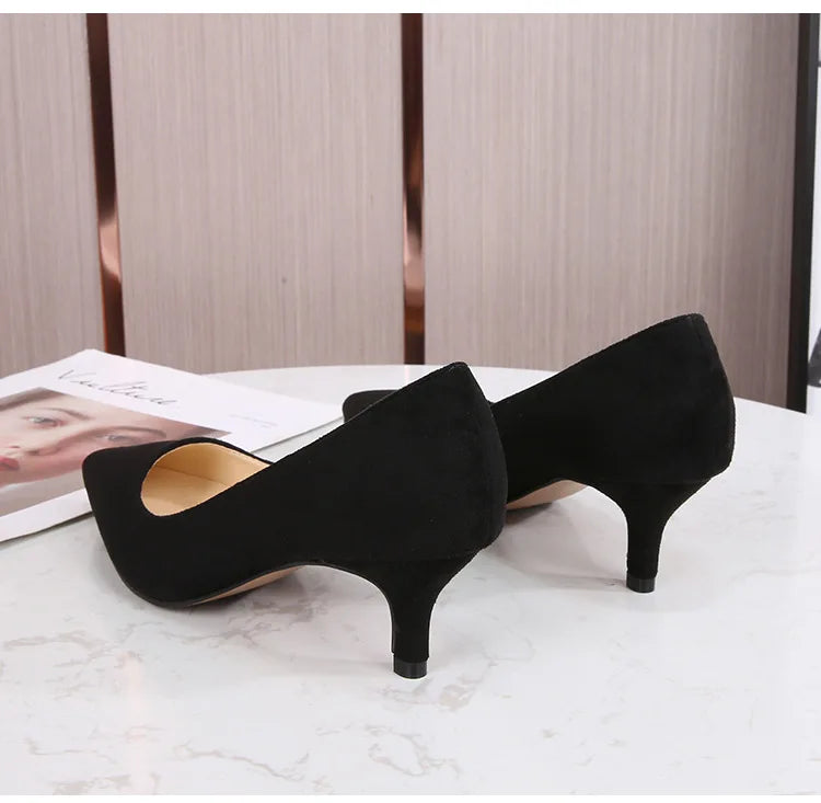 Low Heel Pumps - Women's Pointed Toe Kitten Heels