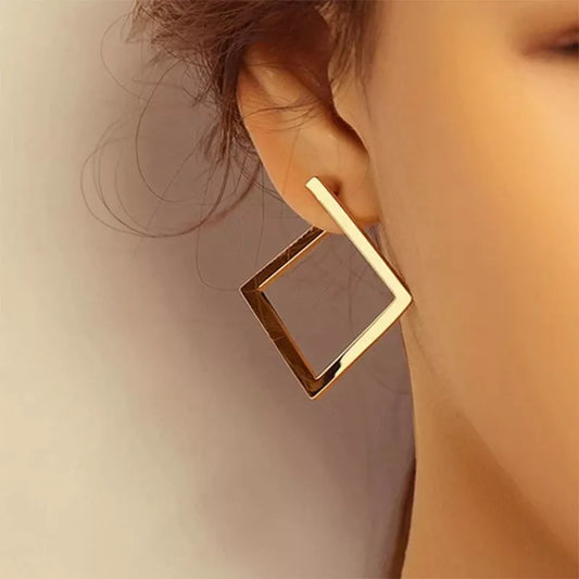 Retro Square Stud Earrings – Minimalist Fashion for Women