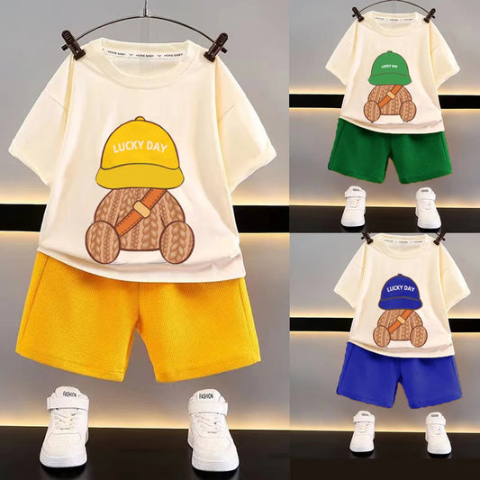 2-Piece Summer Baby Outfit: Bear T-Shirt & Shorts